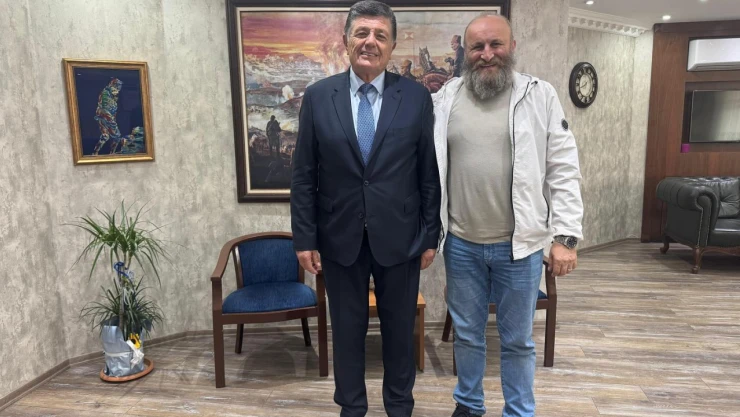 Başkan Yalçınkaya, Ünlü Oyuncu Çetin Altay'ı Ağırladı