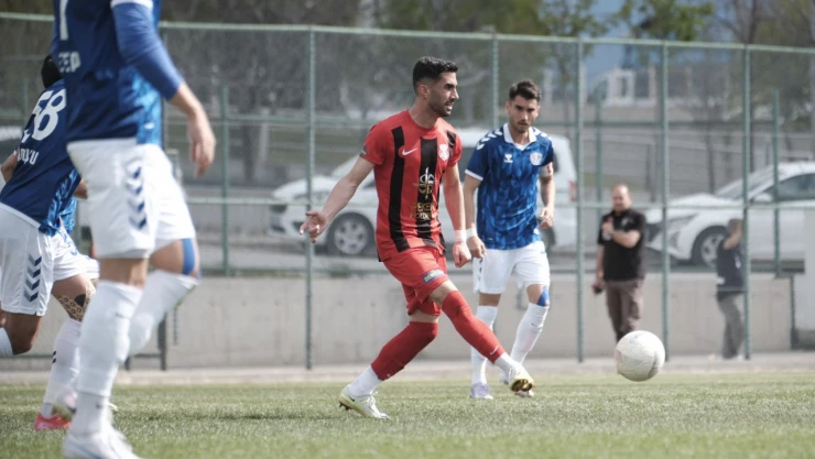 Başkent'te İlk Yarı Sonucu: Sincan Belediyesi Ankaraspor 1-0 GMG Kastamonuspor