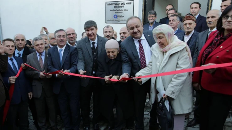 Bediüzzaman Said Nursi Kültür Evi açıldı