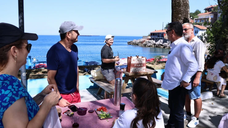 Belediye Başkanı Erdem'den Kapuz Plajı Ziyareti