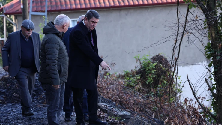 Belediye Başkanı Erdem, Göçen Yolu Yerinde İnceledi