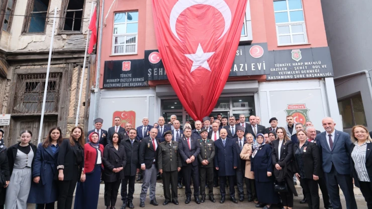 Belediye Başkanı Hasan Baltacı, Gaziler ve Şehit Yakınlarıyla Bir Araya Geldi