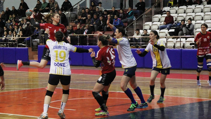 Belediyespor, Ankara 1910'u rahat geçti