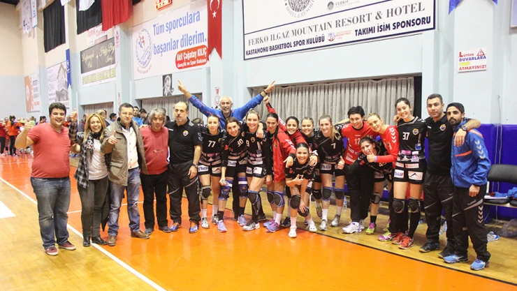 Belediyespor İzmir'de iki puan istiyor