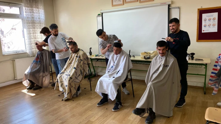 Berberlerden özel makas