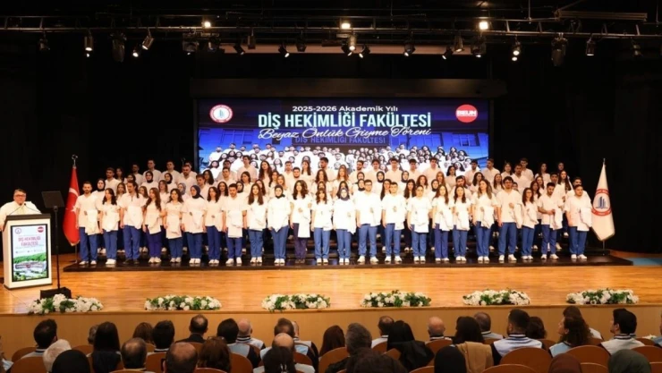 BEUN'da Geleceğin Diş Hekimleri Beyaz Önlüklerini Giydi