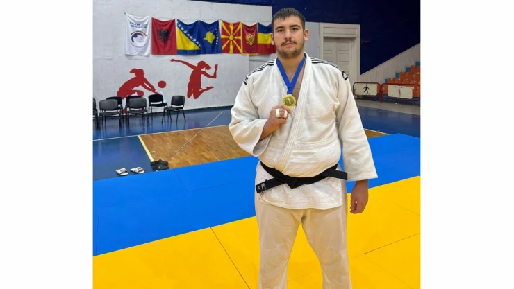 BEUN Öğrencisi Hıdır'dan Balkan Şampiyonluğu