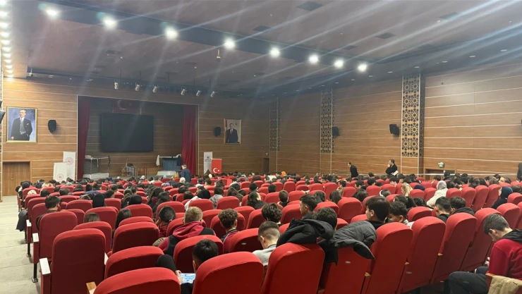 Bin Yıl Adlı Tiyatro, Tiyatroseverlerle Buluştu