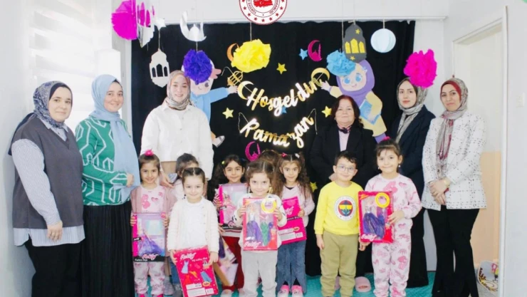 Bir Gönül Kapısı, Nazire Öztürk Kur'an Kursu'nda