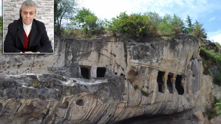 Bir tarih gözler önünde kayboluyor