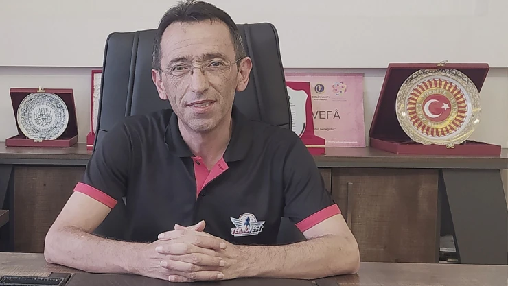 Birlik Vakfı Şube Başkanı Arslan: 'Her Eve, Her İş Yerine Bir Yerel Gazete Girmeli'