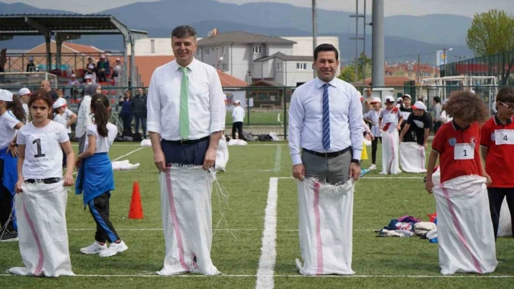 'Geleneksel Çocuk Şenliği' Renkli Görüntülere Sahne Oldu