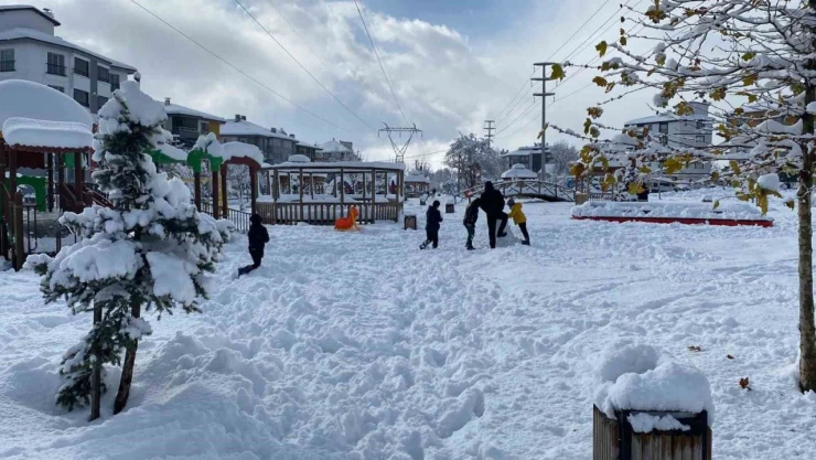 Bolu'da 4 İlçede Kar Tatili