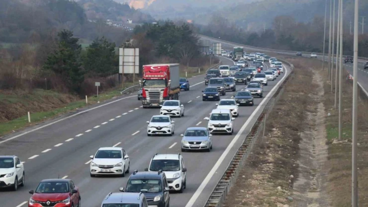 Bolu'da Ağır Taşıtların Geçişine İzin Yok