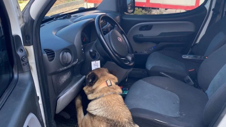 Bolu'da Aracın Gizli Bölmesinden 102 Gram Kokain Çıktı