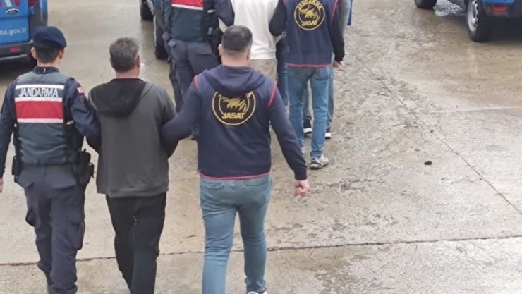 Bolu'da Aranan 2 Kişi Yakalandı