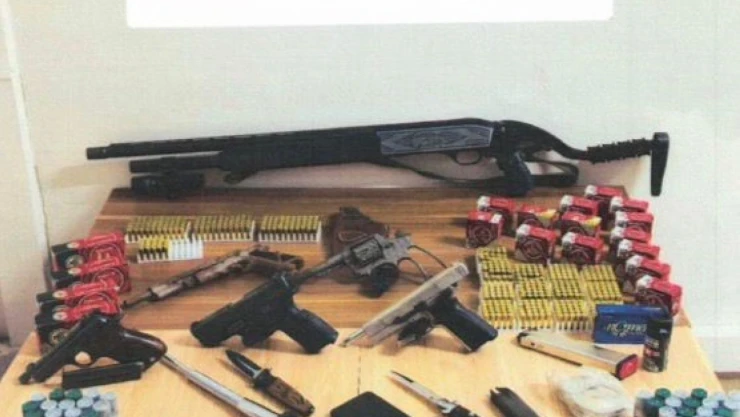 Çok Sayıda Ruhsatsız Silah Ve Mühimmat Ele Geçirildi