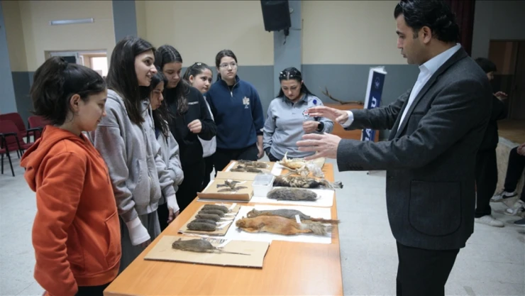 Bolu'da Öğrenciler Yaban Hayatını Görerek Öğreniyor