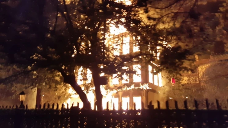 Bolu'da Tarihi Keyvanlar Konağı Kül Oldu