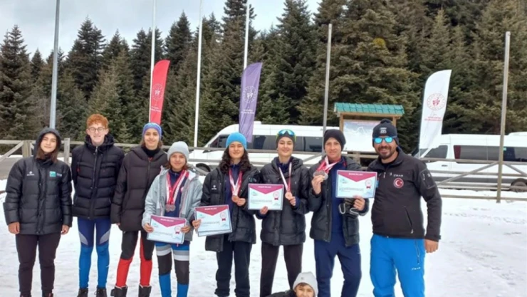 Bolu'daki kayaklı koşuda dereceler