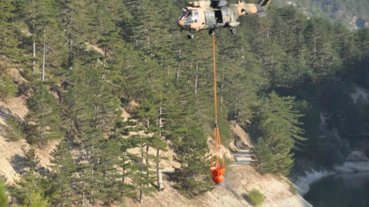 Bolu'daki Yangına Havadan 775 Ton Su Atıldı