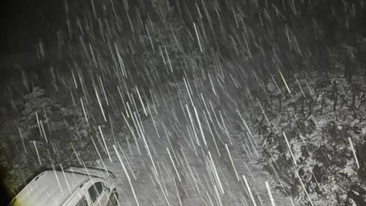 Bolu'nun Yüksek Kesimlerine Kar Yağdı