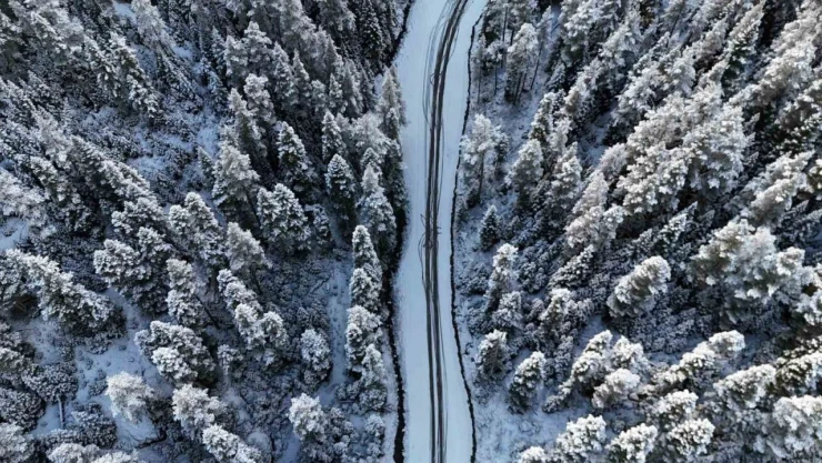 Bolu'nun Yüksekleri Beyaza Büründü