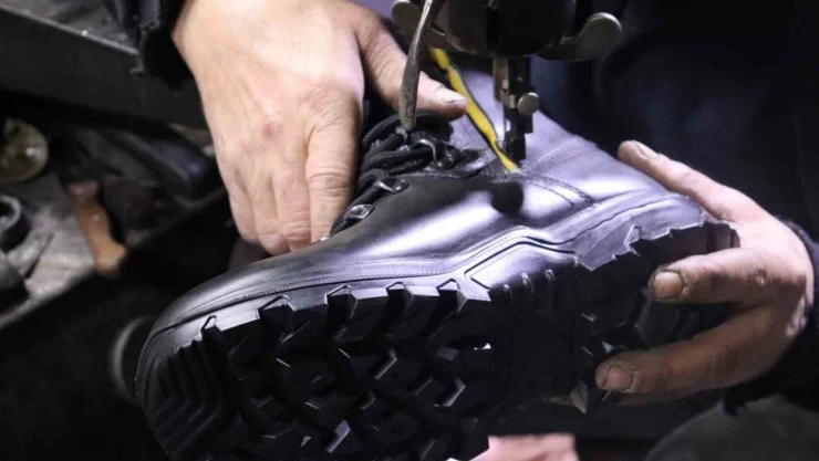 Bolulu Vatandaşlar En Çok Ayakkabılardan Şikayetçi