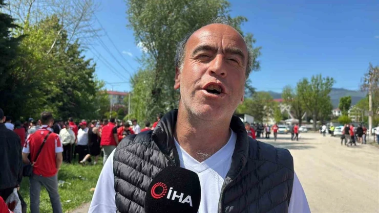 33 Yıllık Süper Lig Hasreti İçin 30 Otobüsle Yola Çıktı