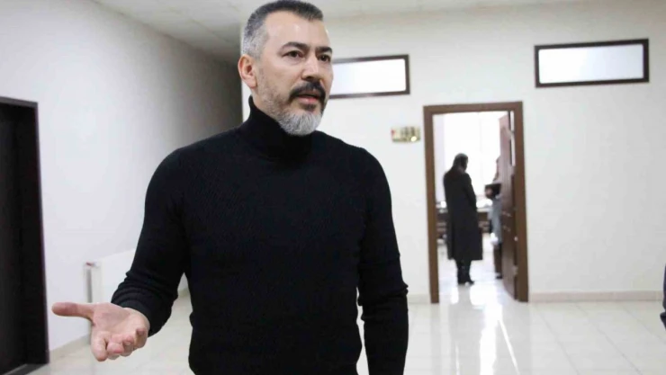 Boluspor'un Kapısına İcra Memurları Dayandı, Başkan Abak Küplere Bindi