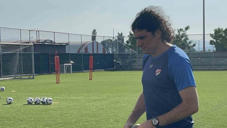 Yeni Teknik d-Direktör Serhat Gülpınar, İlk Antrenmanına Çıktı