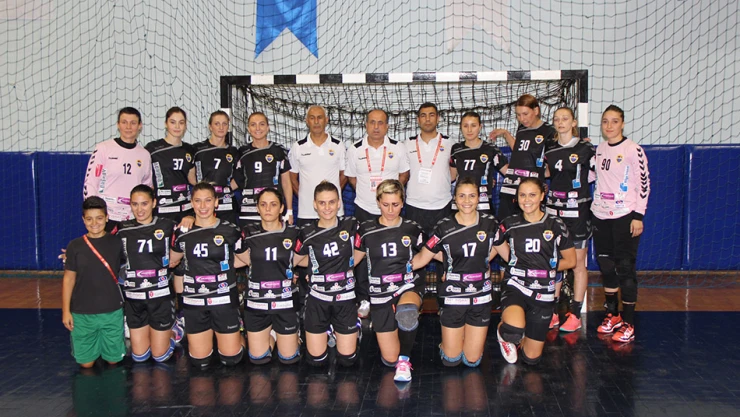 BU YOLUN SONU ŞAMPİYONLUK  Belediyespor lideri koltuğundan etti