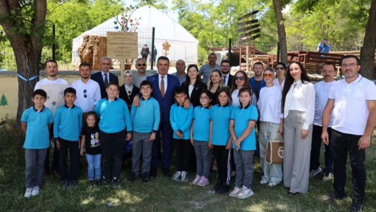 Bugünün Çocukları Yarının 'Koruyucuları' Olacak