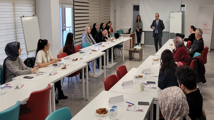 Bulaşıcı Hastalıklarla Mücadele Eğitimi Verildi