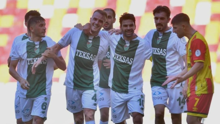 Bursaspor Sezona Tarihi Galibiyetle Başladı: 8-0