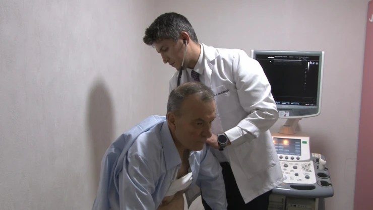 Çankırı'da Düğünde Fenalaşan Adam 40 Dakikalık Kalp Masajı İle Hayata Tutundu