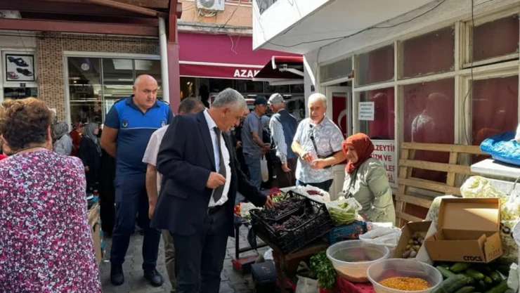 Çatalzeytin Belediye Başkanı Ahmet Demir, Pazar Esnafıyla Buluştu