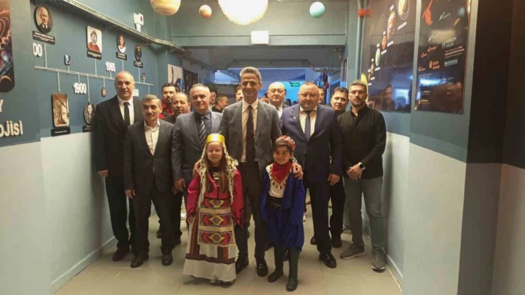 Çaycuma'da 'Uzay ve Bilim Sokağı' Açıldı