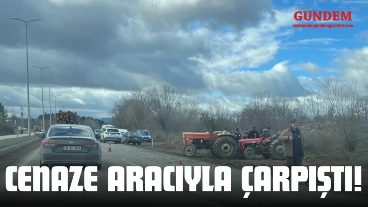 Cenaze Aracıyla Çarpıştı!