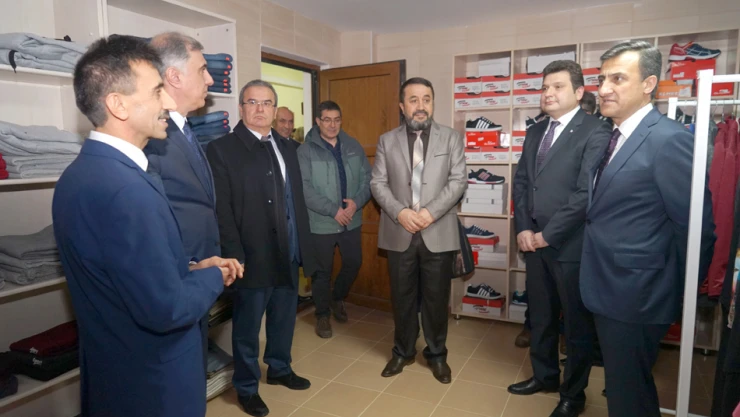 Ceza İnfaz Kurumu'nda sosyal market açıldı