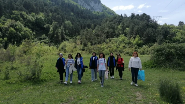Cide'de Doğa Yürüyüşü Düzenlendi