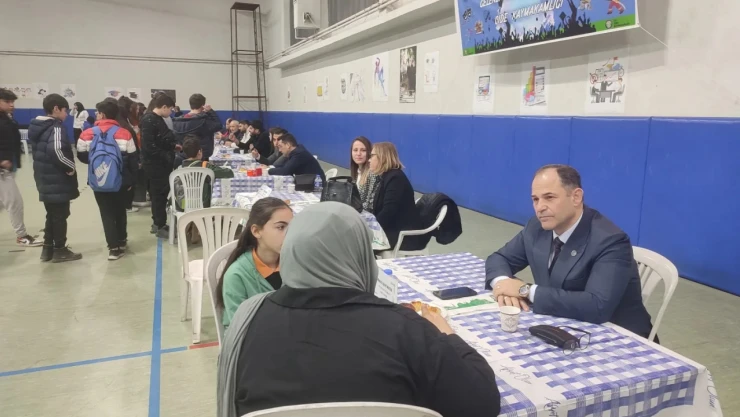 Cide'de Kariyer Günleri Programı Düzenlendi