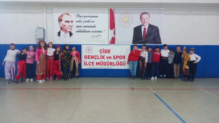 Cide'de Türk Malları Haftası Kutlandı