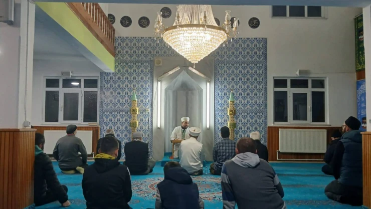 Cide'de Vaaz Ve İrşat Programları Devam Ediyor