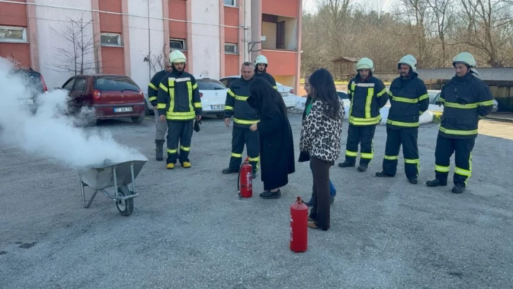 Cide İtfaiye Müdürlüğü Tatbikat Yaptı