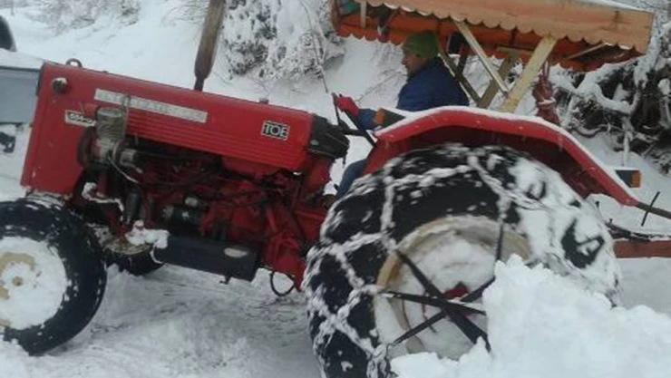 Cide'de bir günde 65 km yol açıldı