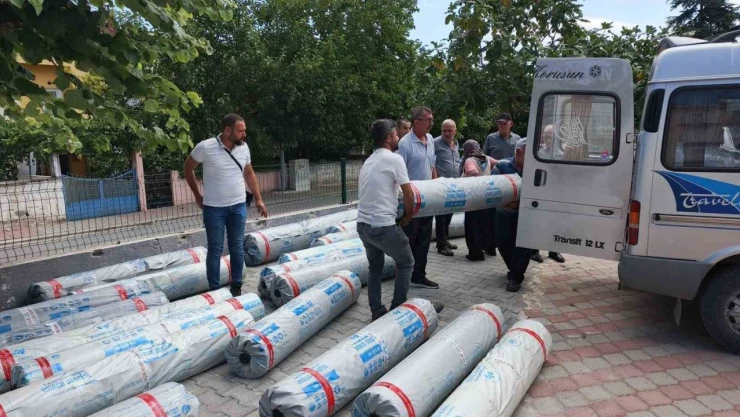 Çiftçilere Sera Naylonu Desteği