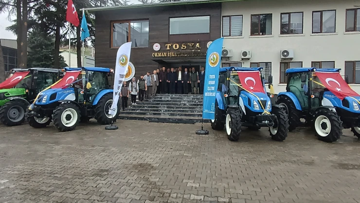 Çitçilere Traktör Desteği Verildi