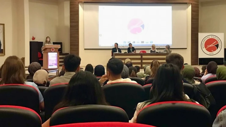 Çocuk İstismarı Konuşuldu