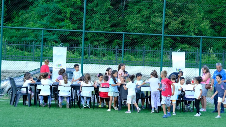 Çocuklar Gönüllerince Eğlendiler